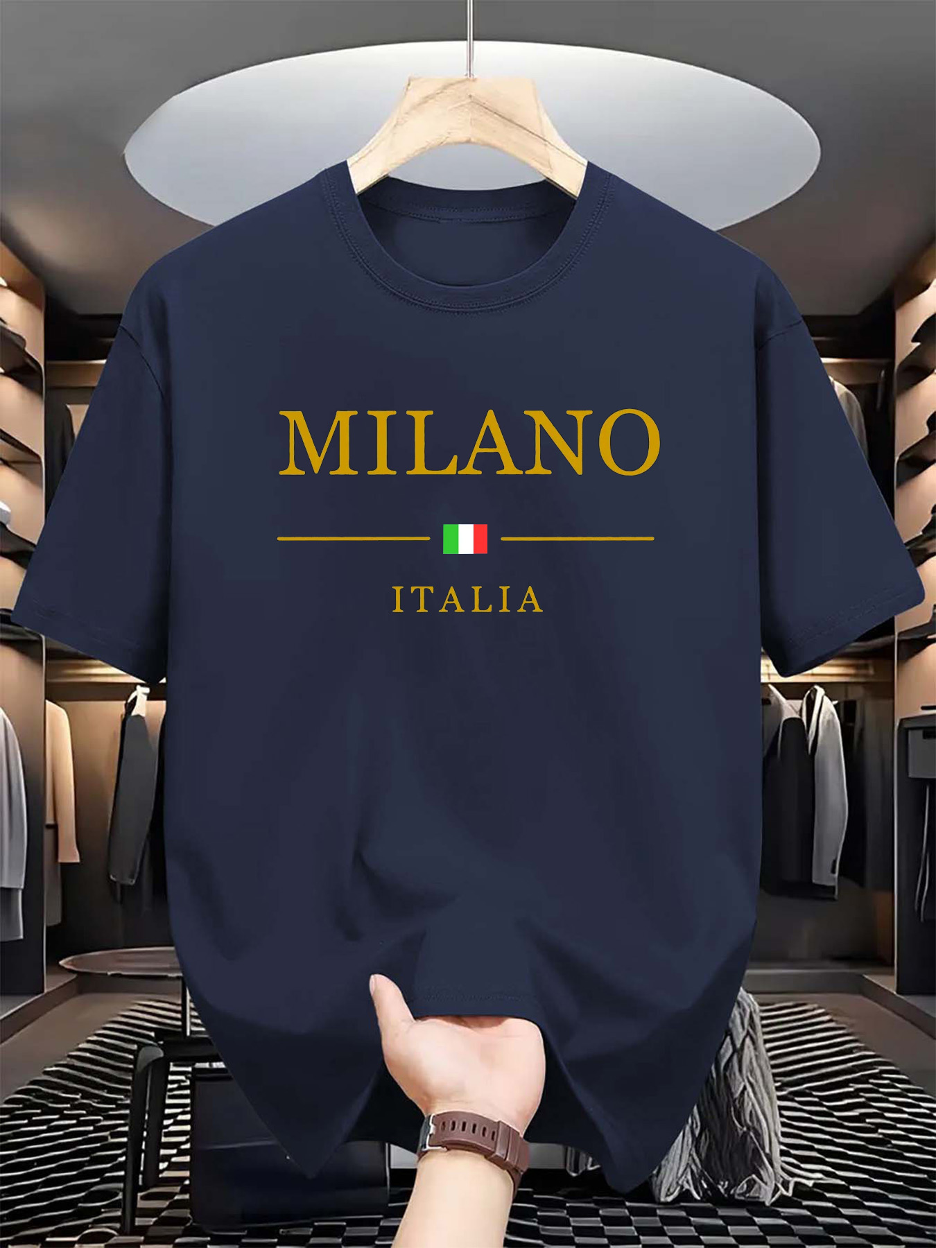 Street Fashion In Milan - تي شيرت قطني خالص بطباعة ميلان