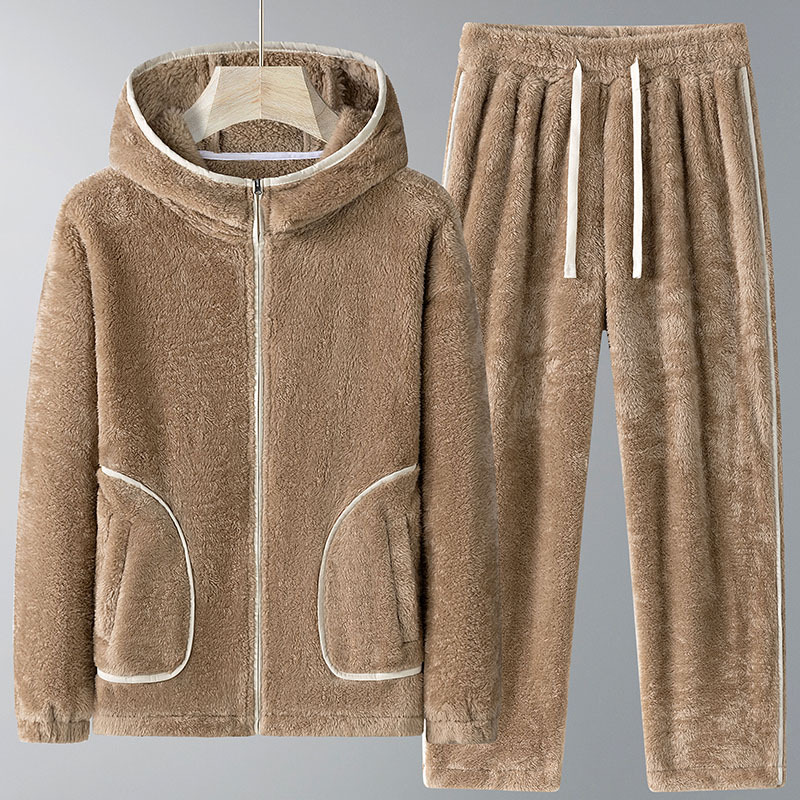 Street Fashion Hoodie - طقم هودي رجالي جديد لشتاء 2026
