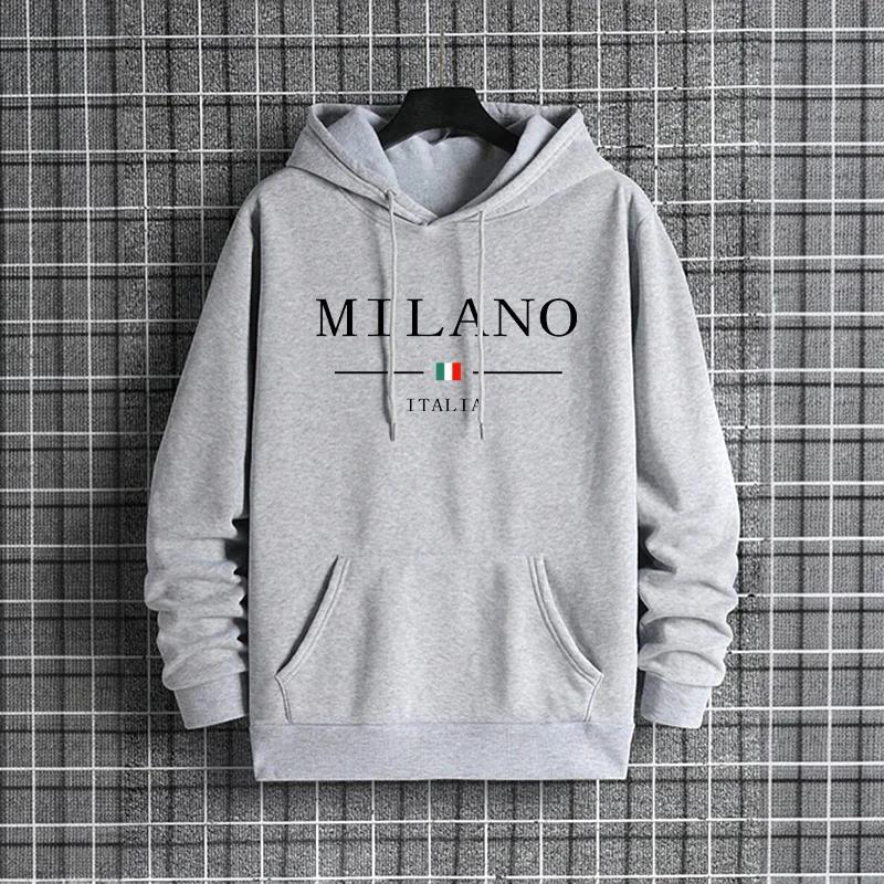 Street Fashion In Milan - هوديز رجالي من ميلانو الإيطالية 2025،