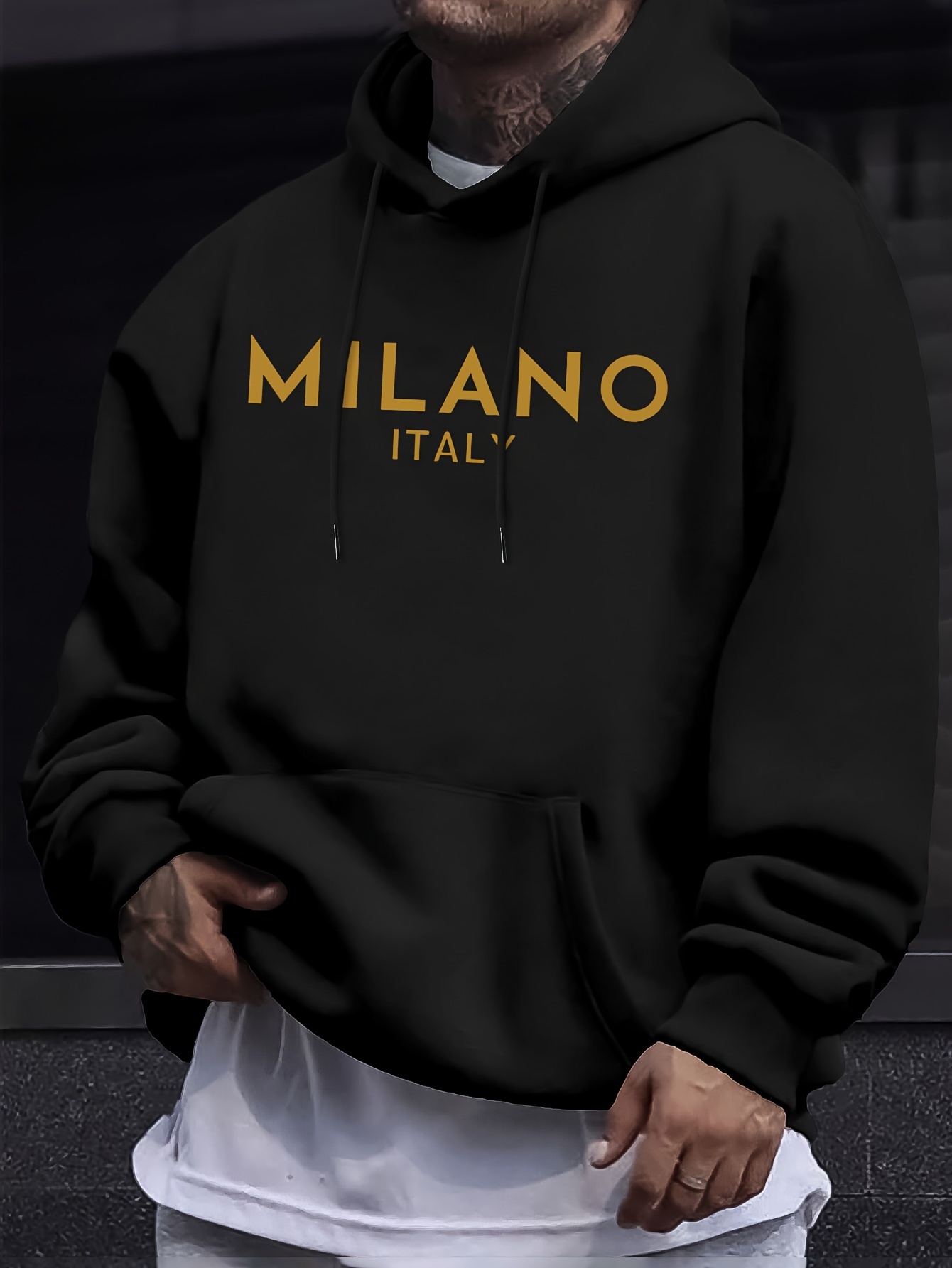 هودي ميلان للرجال والنساء، ستر - مراجعة Street Fashion In Milan وسعره